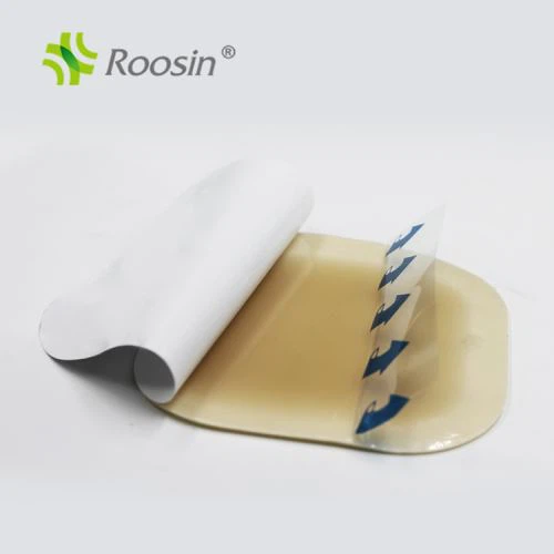 Medicazione idrocolloidale con schiuma